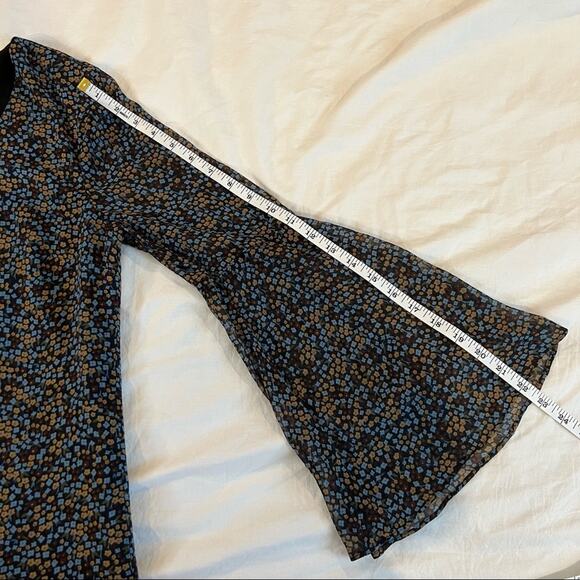 CAbi Style #3648 Bell Sleeve Mini Dress size S - Picture 9 of 11